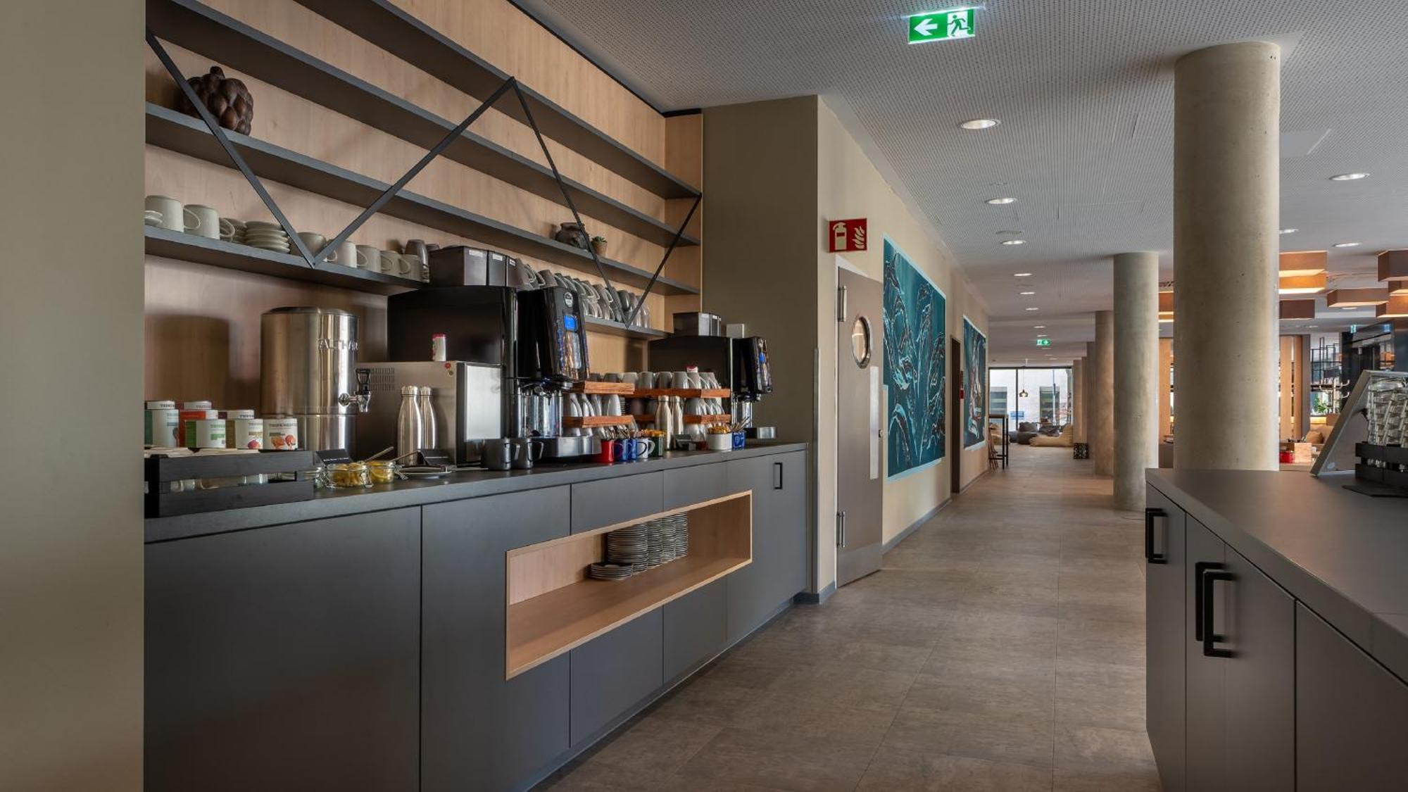 Holiday Inn - The Niu, Timber Esslingen By Ihg Esslingen am Neckar Exterior photo